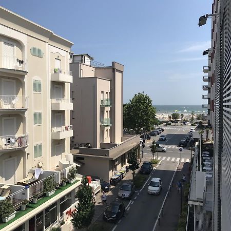 Hotel Losanna Rimini Exterior photo