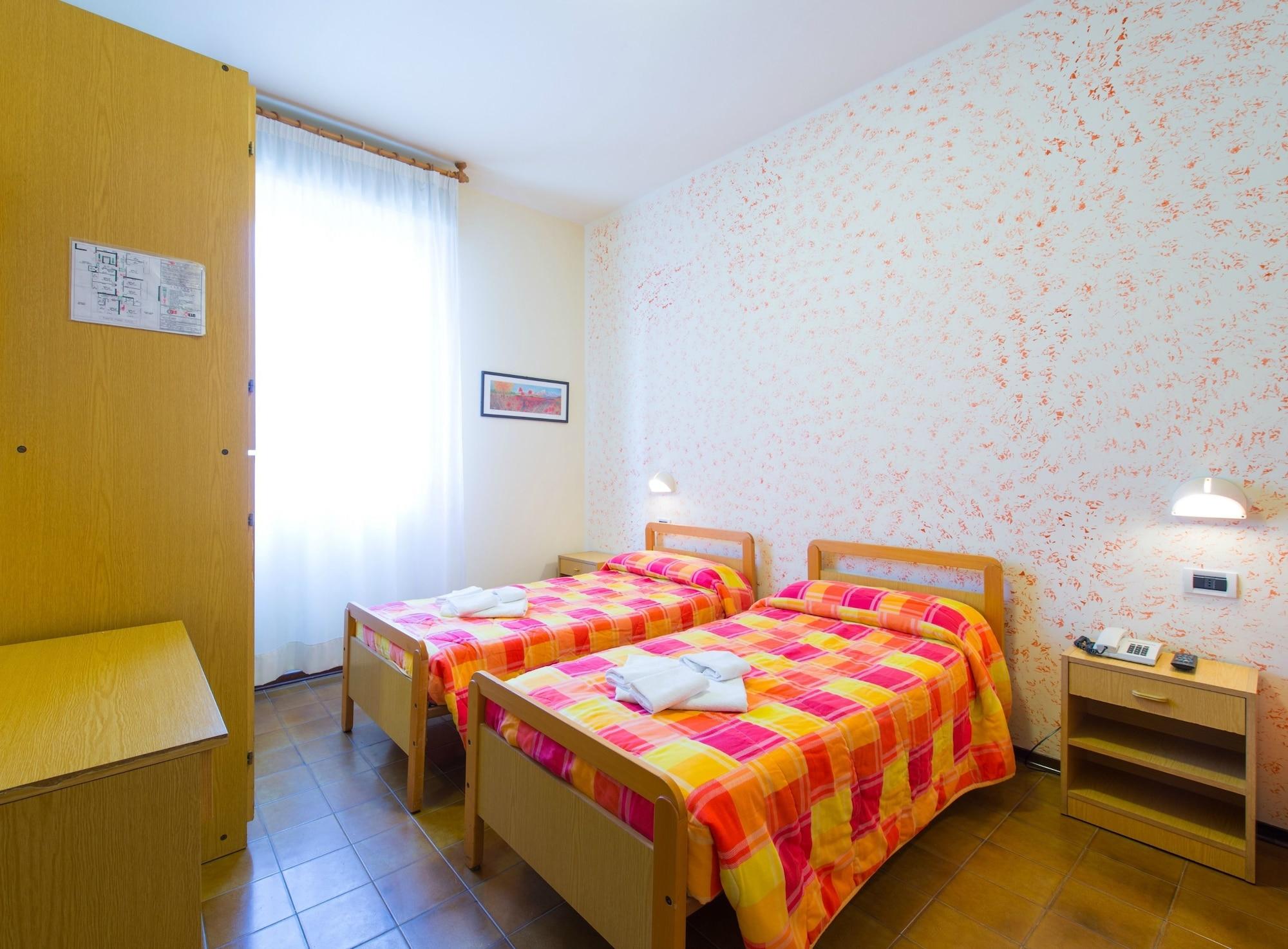 Hotel Losanna Rimini Exterior photo