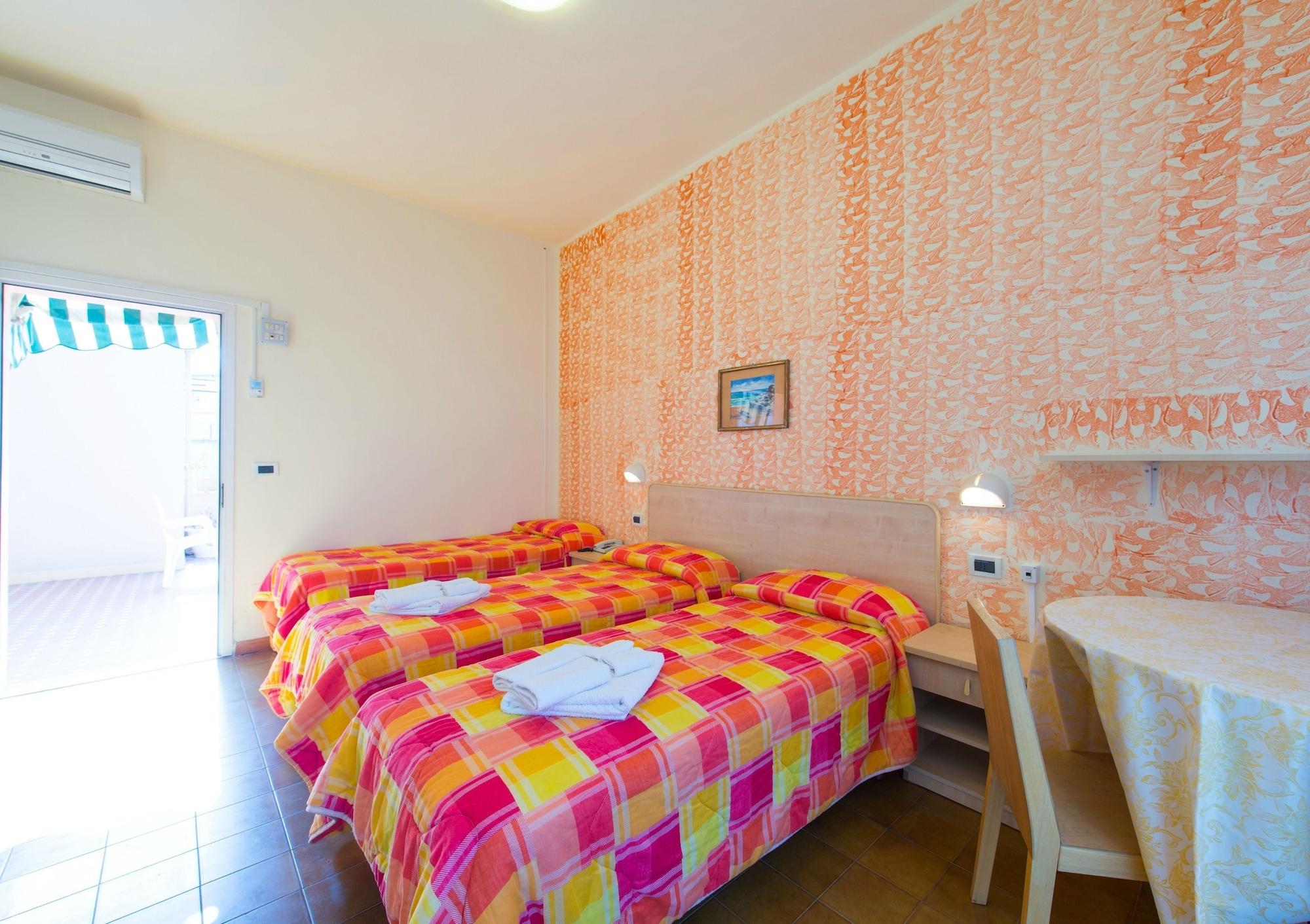 Hotel Losanna Rimini Exterior photo