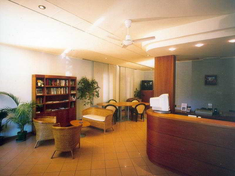 Hotel Losanna Rimini Exterior photo